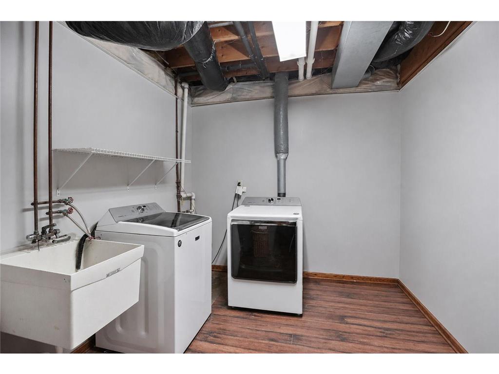 1015 Ferndale Street S Maplewood MN 55119 7036849 image32