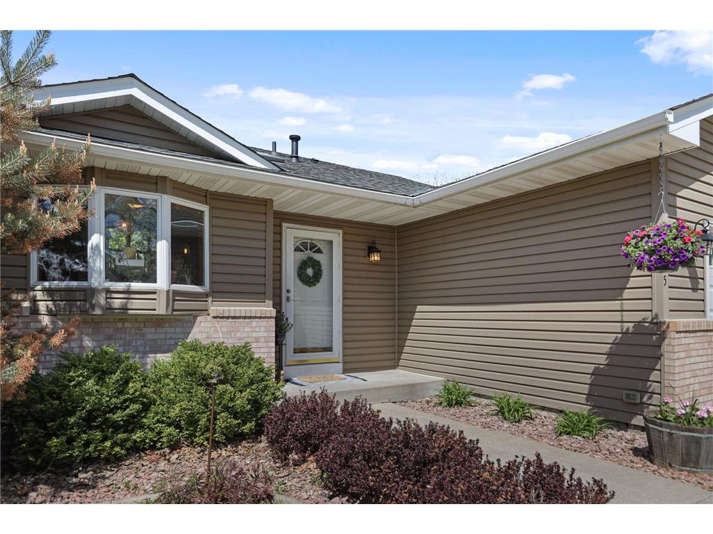 1015 Ferndale Street S Maplewood MN 55119 7036849 image5