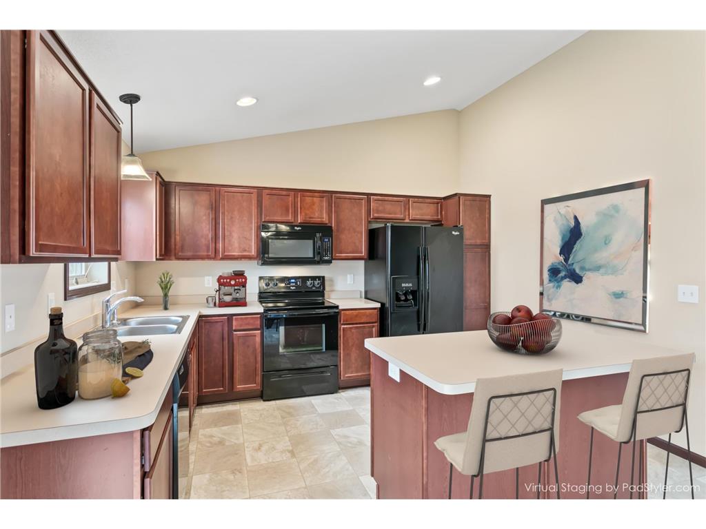 1015 Fox Crossing Norwood Young America MN 55397 6481820 image1