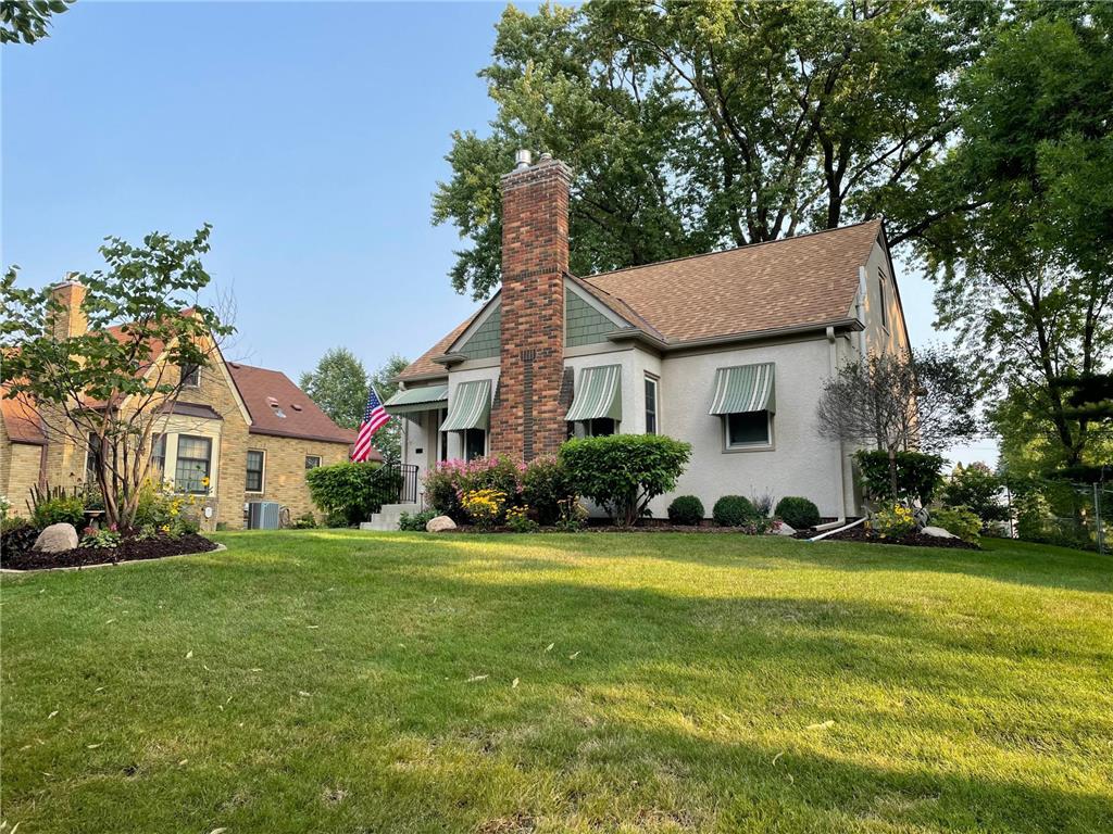 1015 Hoyt Avenue W, Saint Paul, MN, 55117 MLS 6315152 Edina Realty