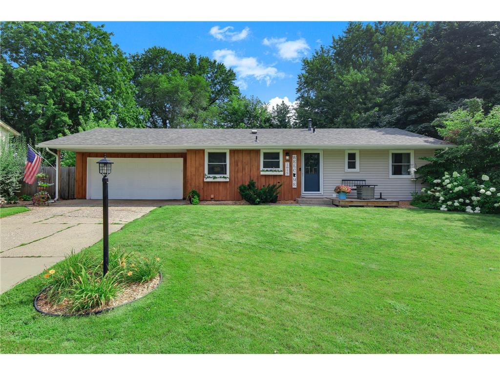 1015 Lowell Drive Apple Valley MN 55124 6775945 image1