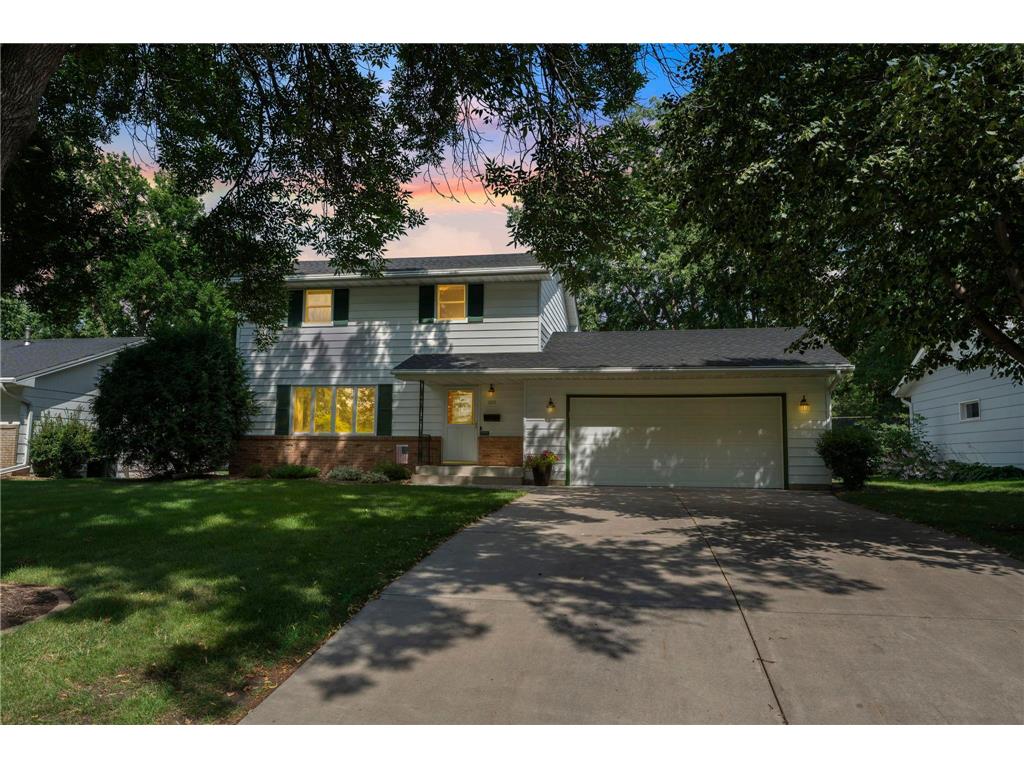 1015 Main Street S Shakopee MN 55379 6756327 image1