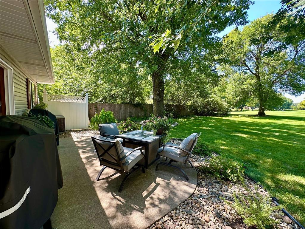 1015 Pershing Boulevard Worthington MN 56187 6775775 image10