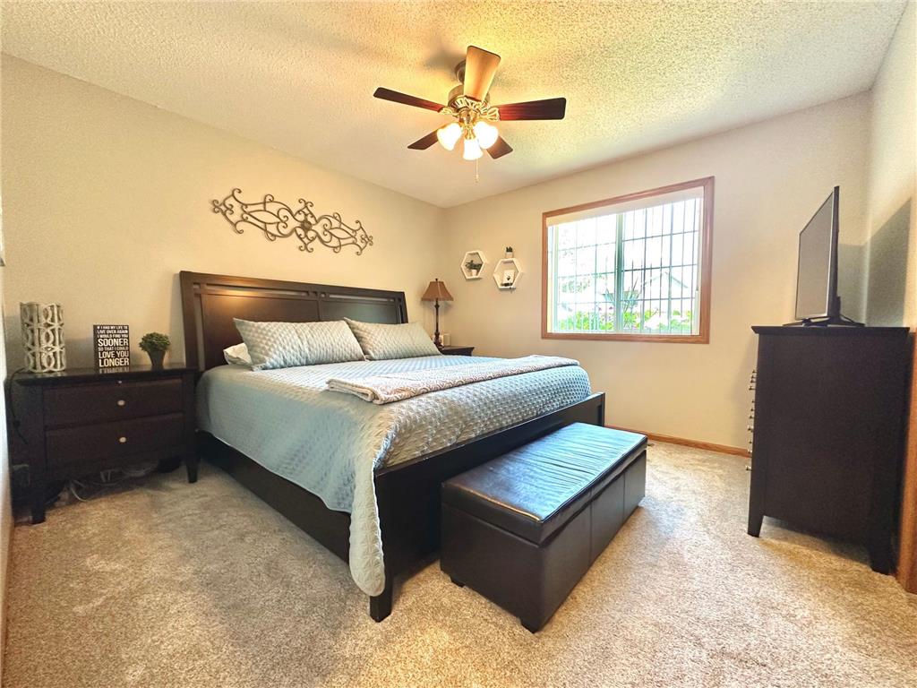 1015 Pershing Boulevard Worthington MN 56187 6775775 image22