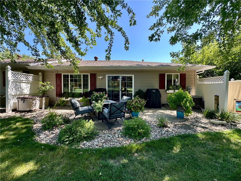 1015 Pershing Boulevard Worthington MN 56187 6775775 image7