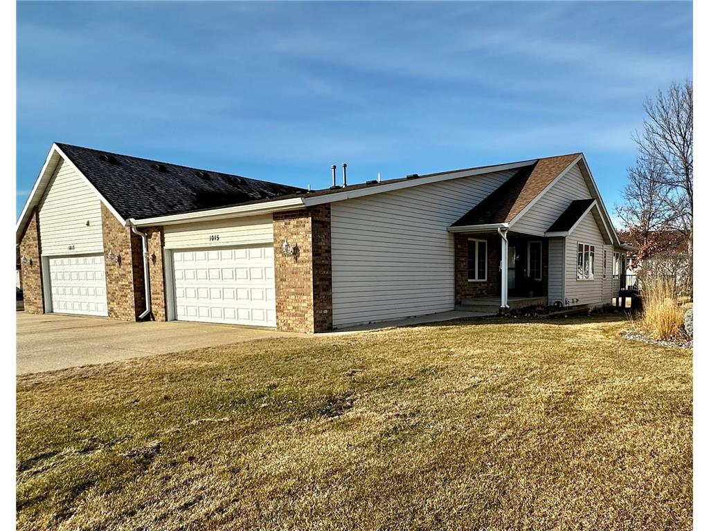 1015 Prairie View Drive SW, Hutchinson, MN, 55350 MLS 6487847