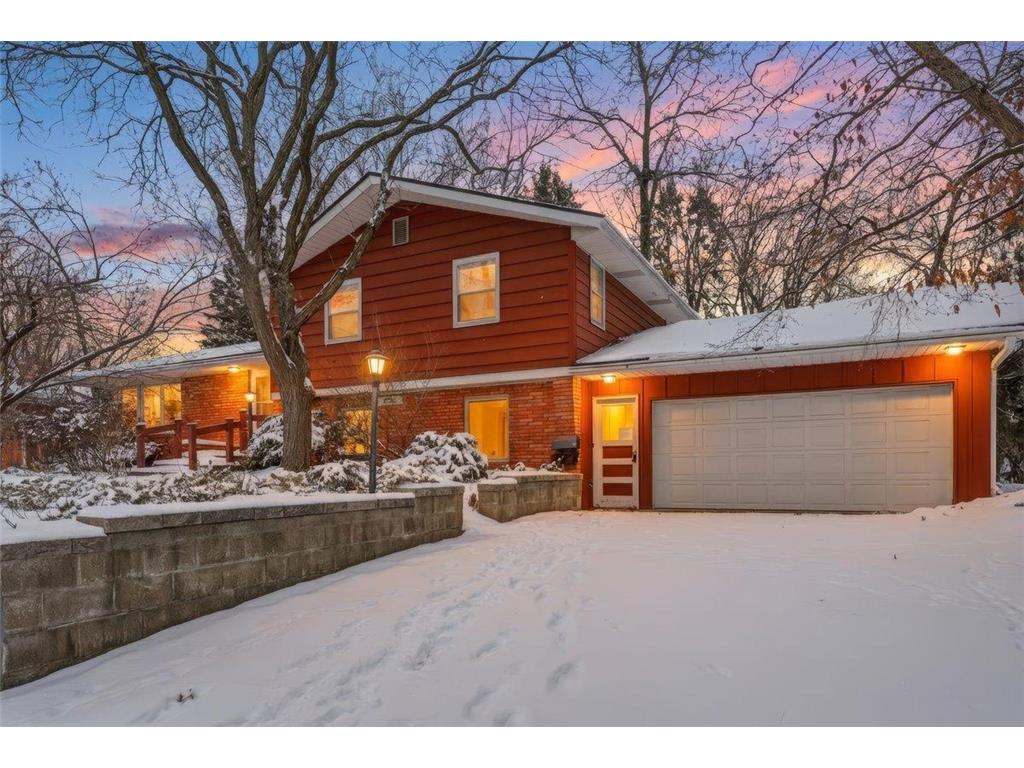 1015 W Maple Street River Falls WI 54022 7004649 image1
