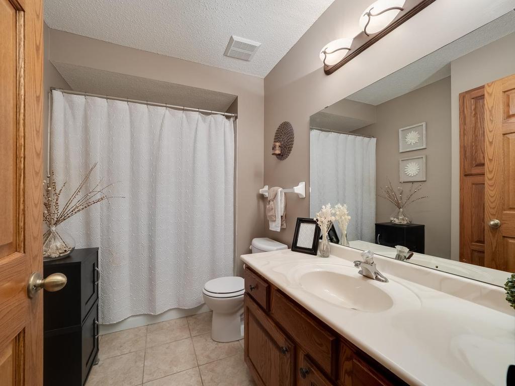 10154 Noble Court N Brooklyn Park MN 55443 7070600 image22
