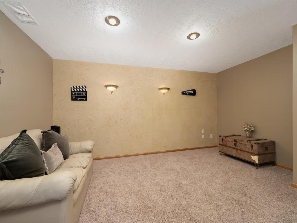 10154 Noble Court N Brooklyn Park MN 55443 7070600 image26