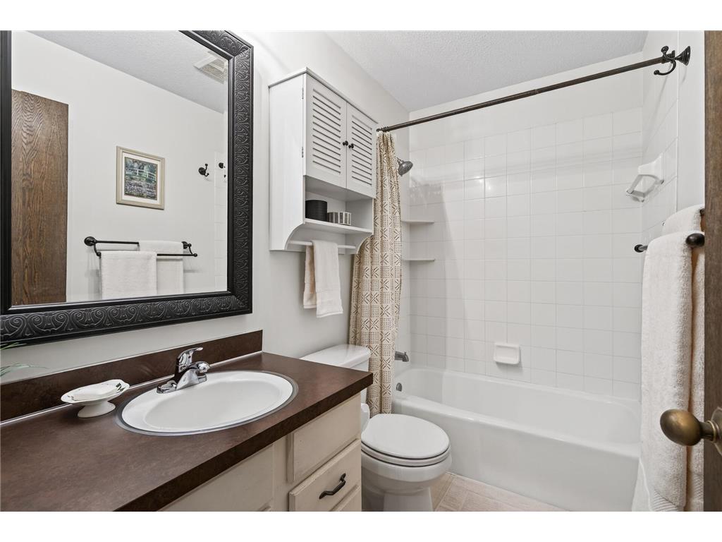 10156 Pilgrim Lane N Maple Grove MN 55369 7032673 image12