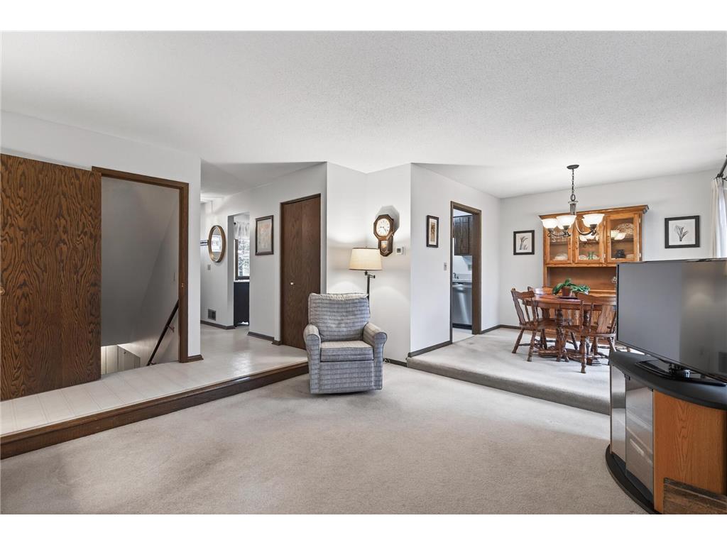 10156 Pilgrim Lane N Maple Grove MN 55369 7032673 image8