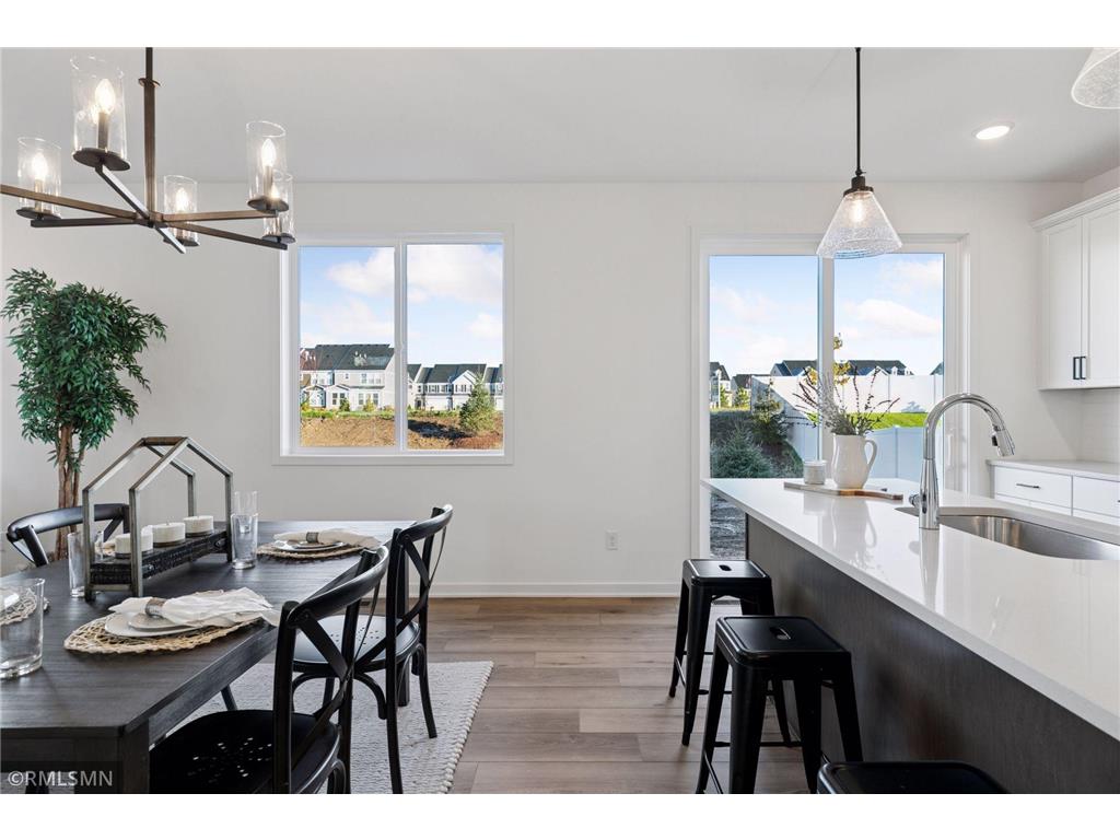 10157 Blackmoor Road Woodbury MN 55129 7004080 image33