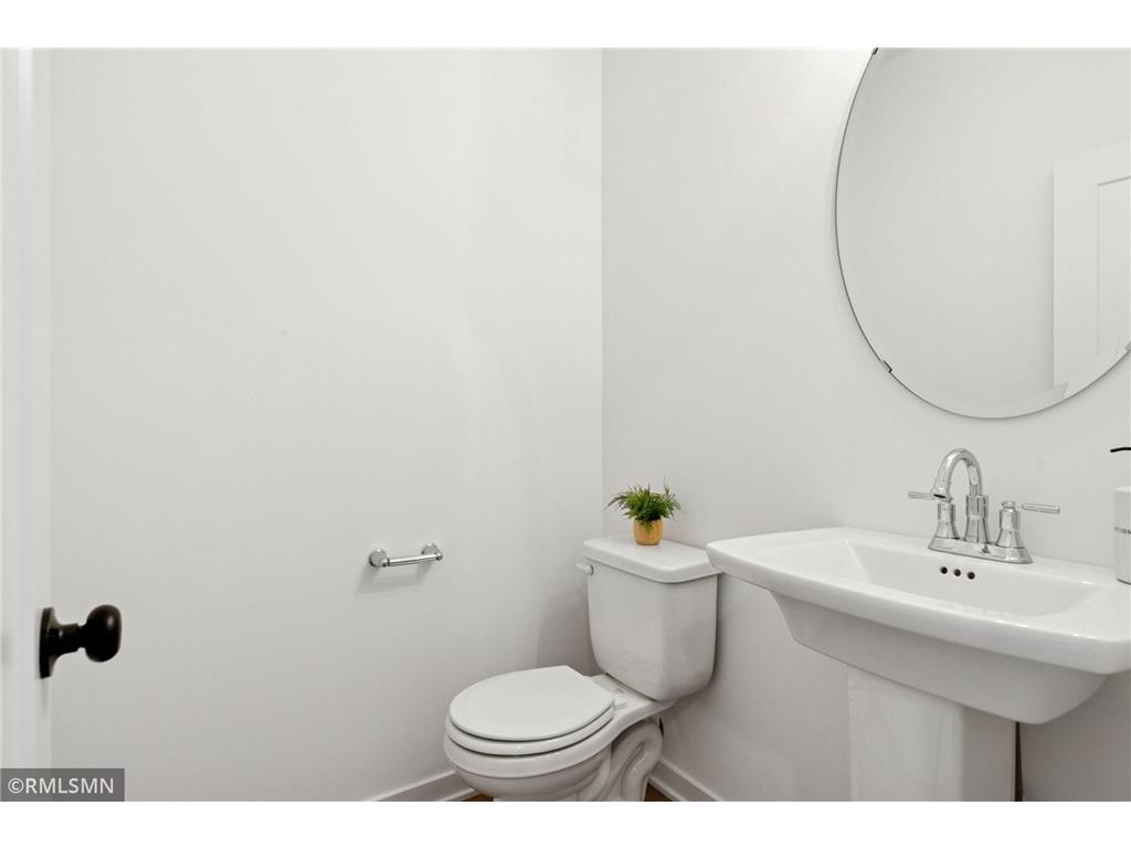 10157 Blackmoor Road Woodbury MN 55129 7004080 image9