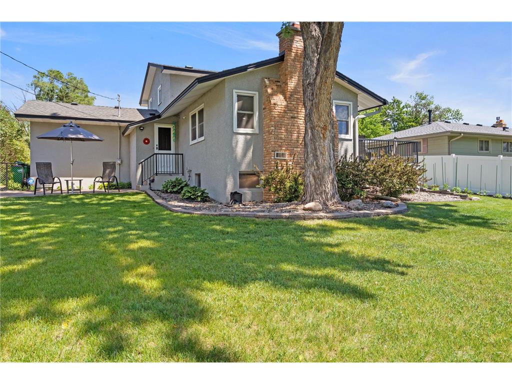 1016 Adams Street Anoka MN 55303 7091480 image20