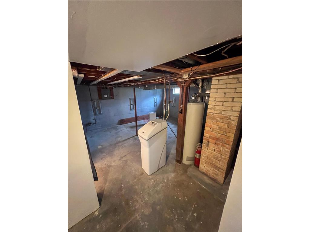 1016 Ella Avenue NW Willmar MN 56201 7057503 image27