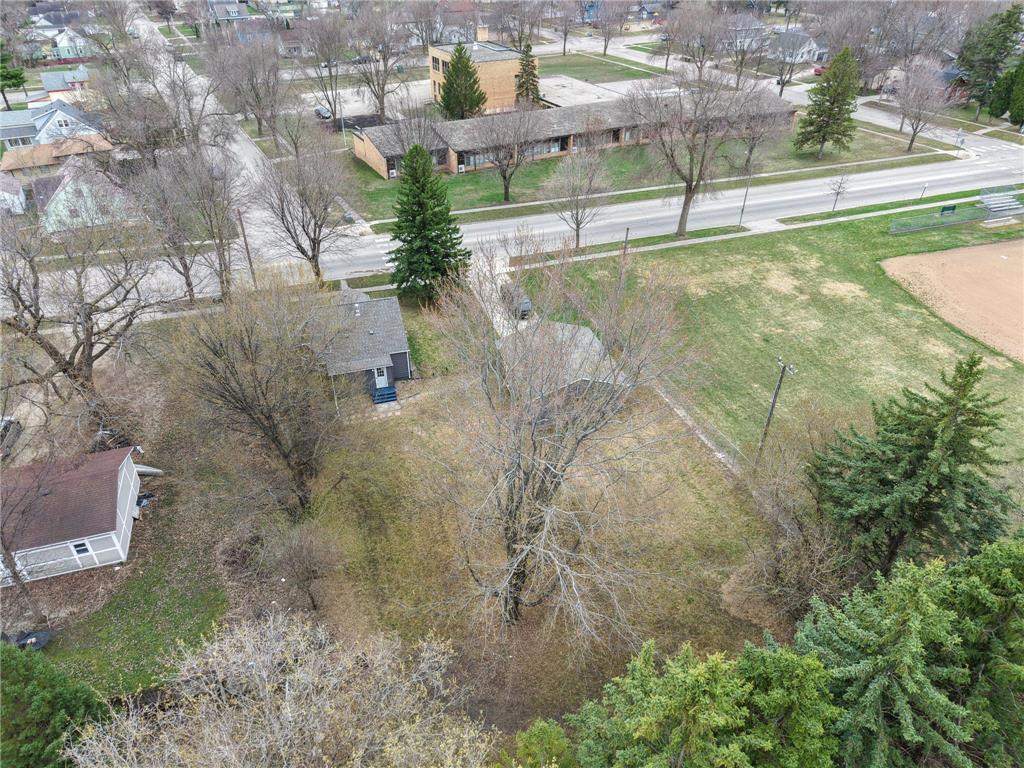 1016 Ella Avenue NW Willmar MN 56201 7057503 image38