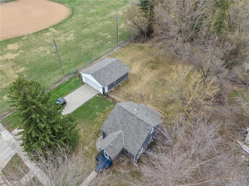 1016 Ella Avenue NW Willmar MN 56201 7057503 image4