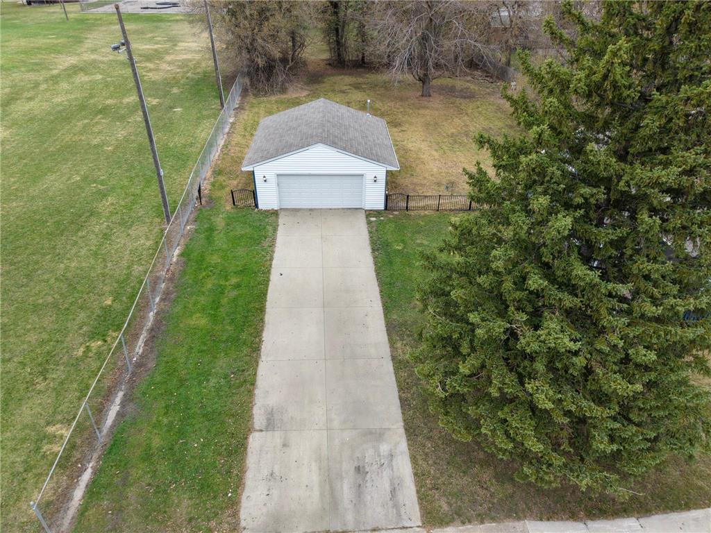 1016 Ella Avenue NW Willmar MN 56201 7057503 image40