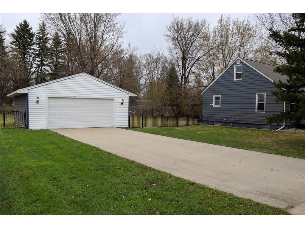 1016 Ella Avenue NW Willmar MN 56201 7057503 image42