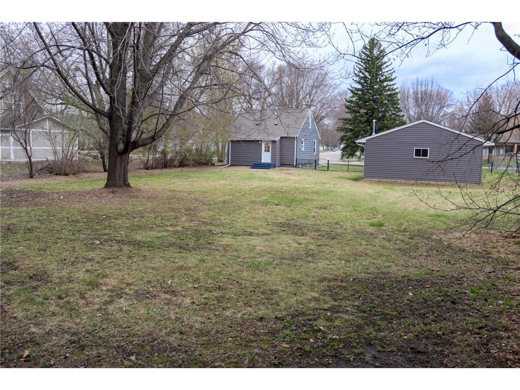 1016 Ella Avenue NW Willmar MN 56201 7057503 image48