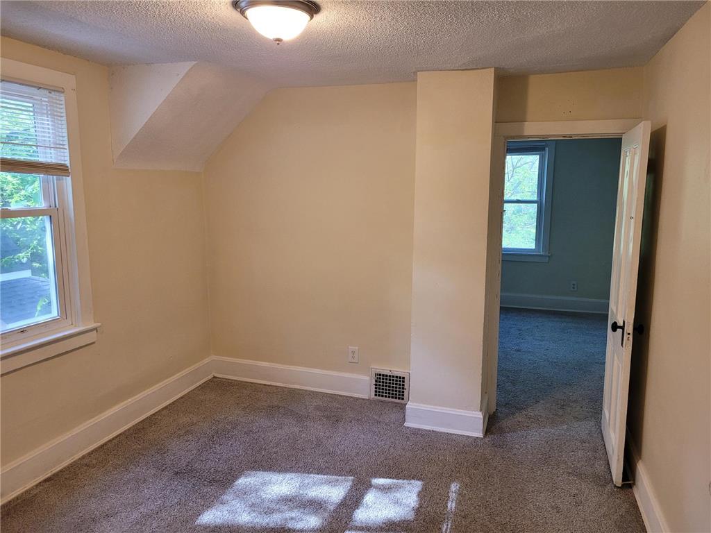 1016 James Avenue Saint Paul MN 55102 7078863 image10