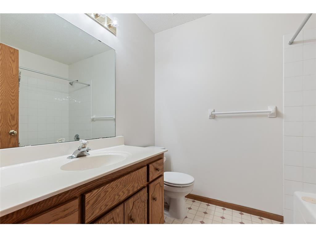 1016 Meadow Street Cologne MN 55322 7079934 image12