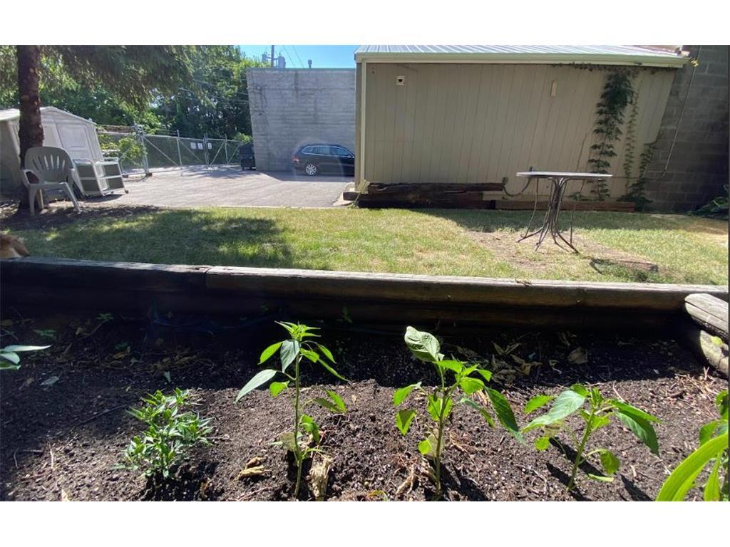 1016 N 5th Street Minneapolis MN 55411 6821035 image11