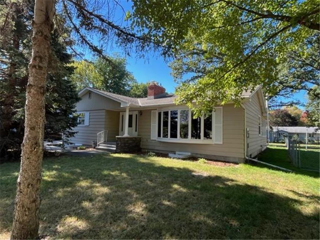 1016 Summit Avenue, New Ulm, MN 56073 MLS 6265512 Edina Realty