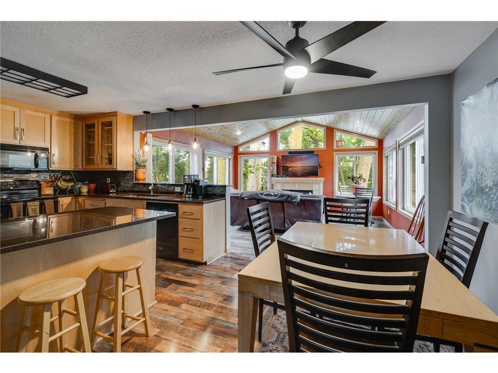 1016 W 155th Street Burnsville MN 55306 7069539 image1
