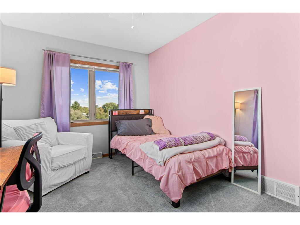 1016 W Ridge Court New Richmond WI 54017 6794386 image13