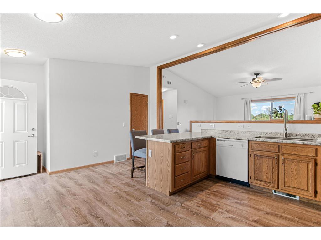 1016 W Ridge Court New Richmond WI 54017 6794386 image3