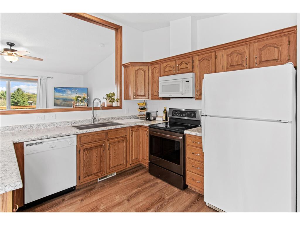 1016 W Ridge Court New Richmond WI 54017 6794386 image4