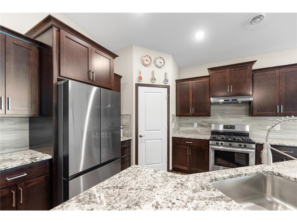 1017 109th Court NE Blaine MN 55434 6817277 image14