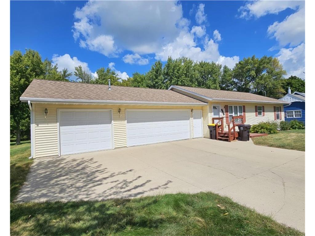 1017 7th Avenue Mountain Lake MN 56159 6635630 image1