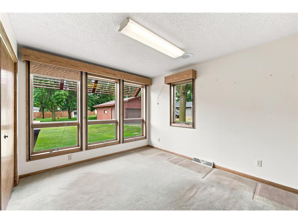 1017 9th Street Gaylord MN 55334 7106107 image18