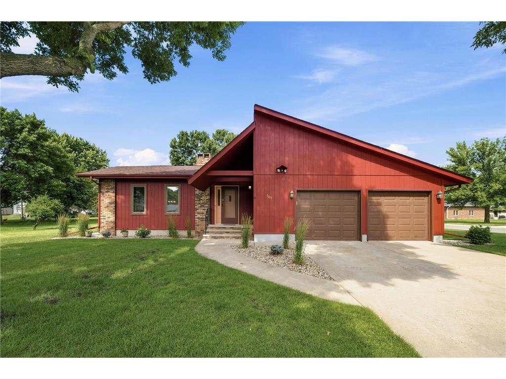 1017 9th Street Gaylord MN 55334 7106107 image2