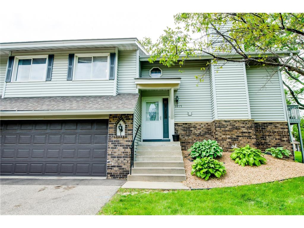 1017 Aston Circle Burnsville MN 55337 6561649 image1