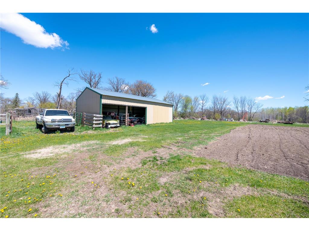 1017 E Kings Hill Road Hewitt MN 56453 7075631 image26