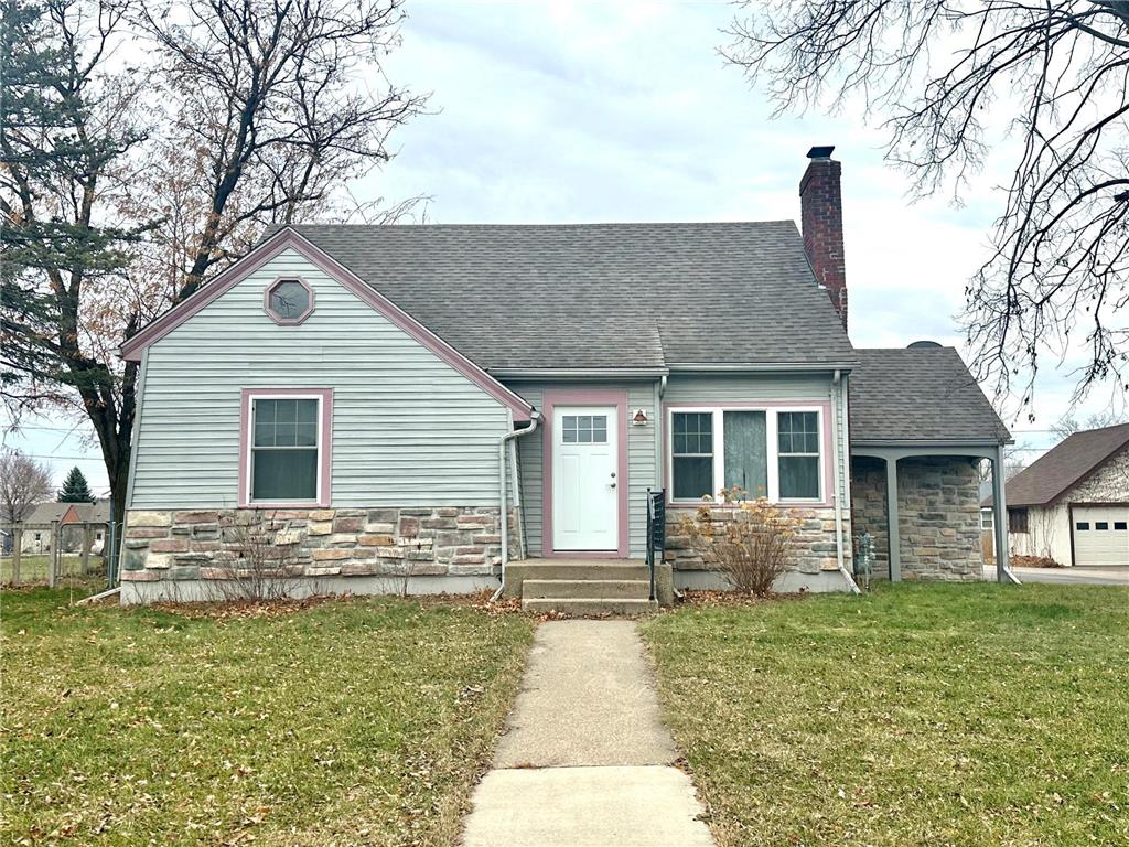 1017 Hoffman Street W, Cannon Falls, MN, 55009 MLS 6469041 Edina