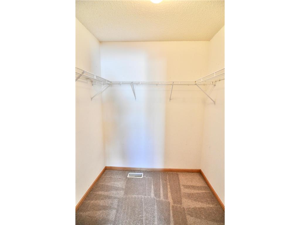 1017 Larch Street Farmington MN 55024 6813072 image10