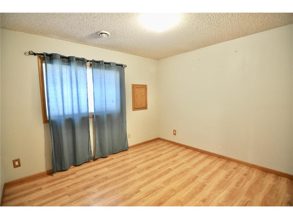 1017 Larch Street Farmington MN 55024 6813072 image14