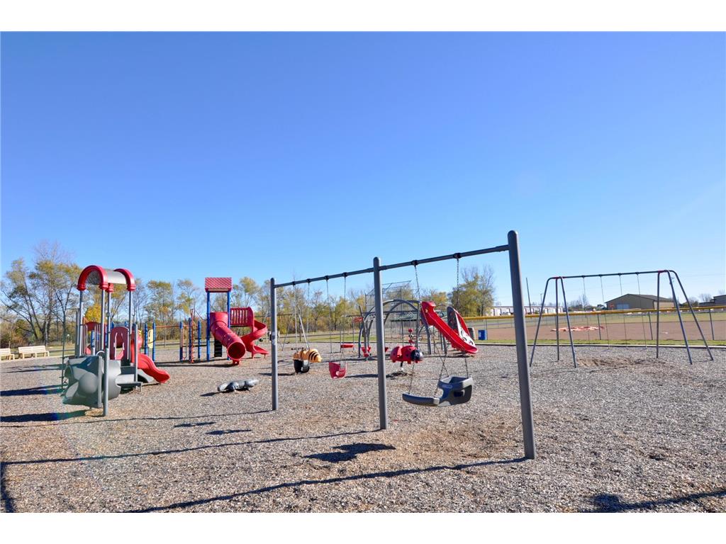 1017 Larch Street Farmington MN 55024 6813072 image24