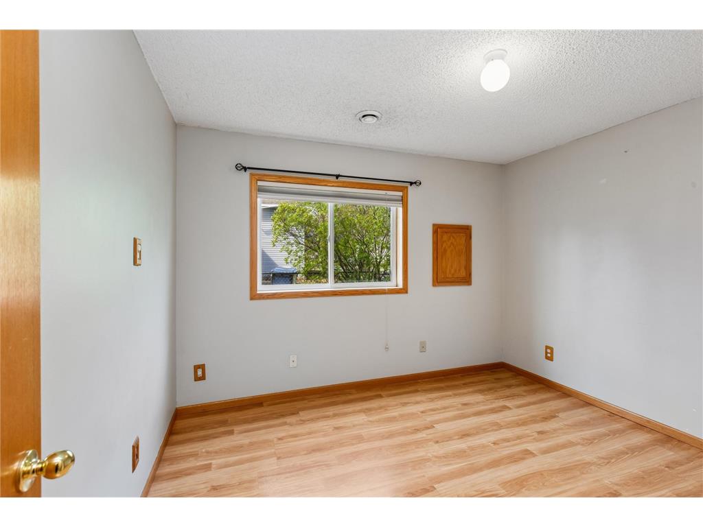 1017 Larch Street Farmington MN 55024 7055841 image12