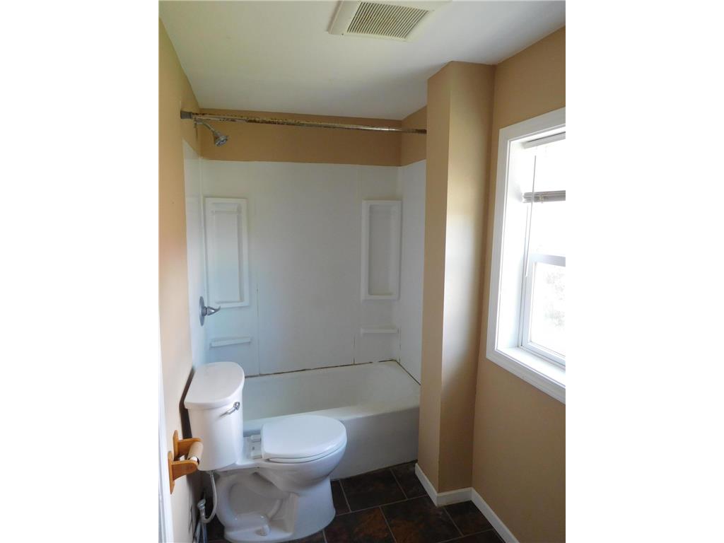 1017 Minnesota Avenue NW Bemidji MN 56601 7080825 image17
