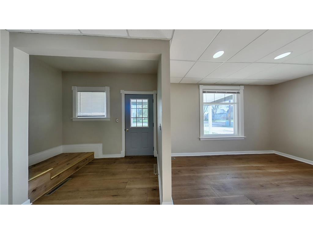 1017 Pine Street Dawson MN 56232 7088517 image4