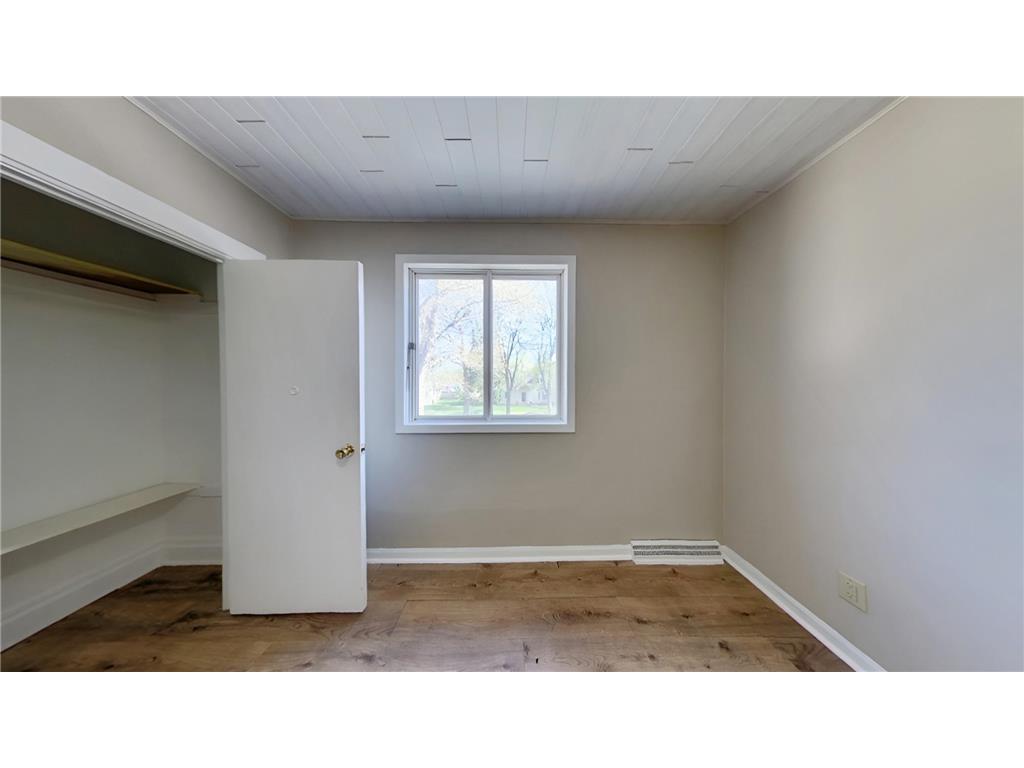 1017 Pine Street Dawson MN 56232 7088517 image9