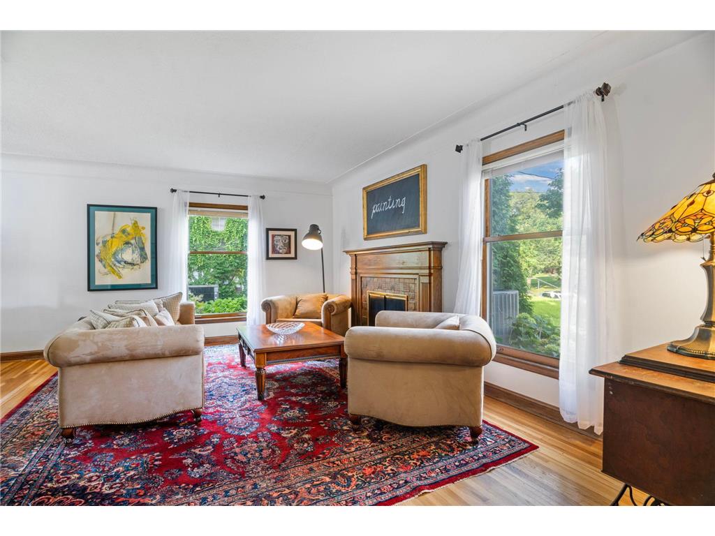 1017 Thomas Avenue S Minneapolis MN 55405 7012011 image6