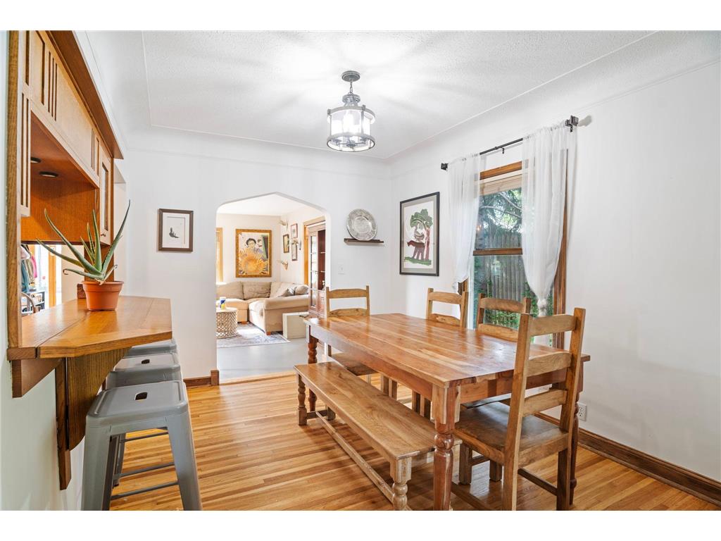 1017 Thomas Avenue S Minneapolis MN 55405 7012011 image8