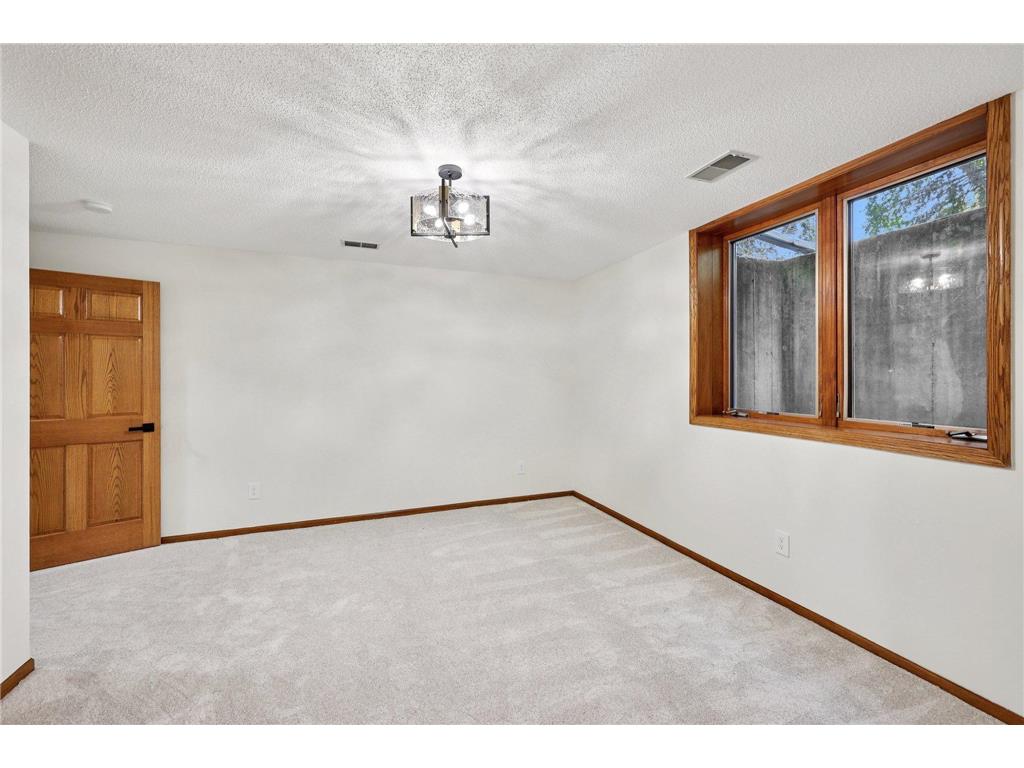 10175 Powers Lake Trail Woodbury MN 55129 7081808 image30