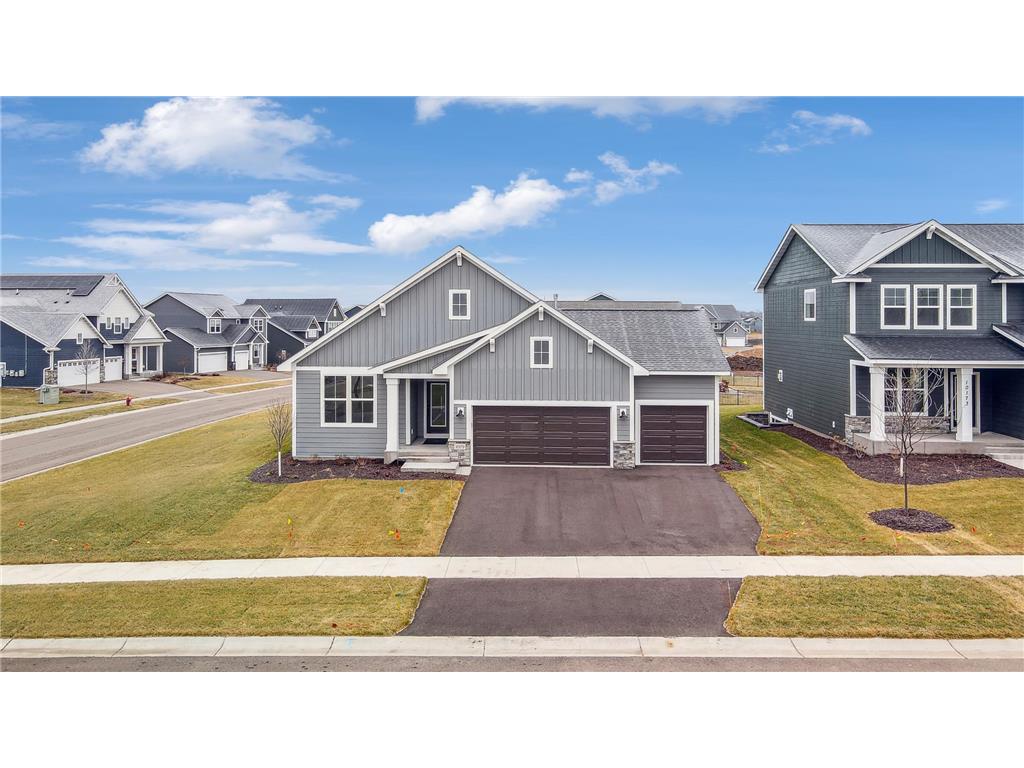 10179 Arrowwood Trail, Woodbury, MN 55129 MLS 6381931 Edina Realty